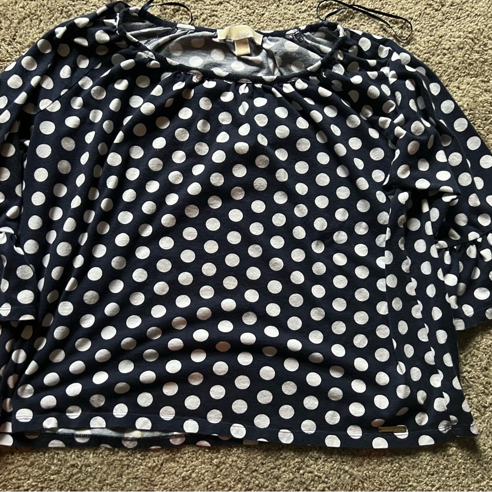 Michael Kors LARGE navy polka dot flowy shirt